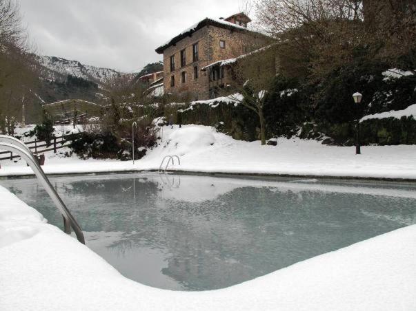 Albergue Turistico Valdebaro Camaleno Bagian luar foto